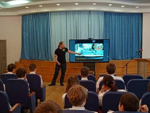 �����������