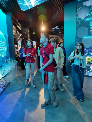 �����������