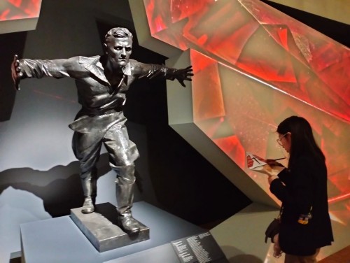 �����������