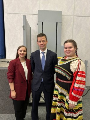 �����������