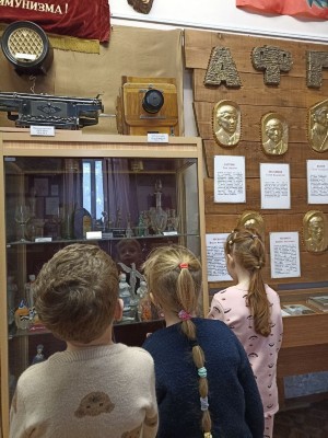 �����������